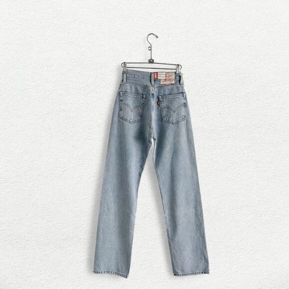 Levi’s Vintage Clothing 1950’s 701 Jeans High-Waisted Straight Fit Lot # 701 - Picture 4 of 8